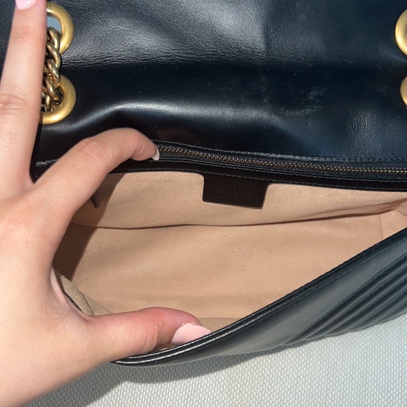 ‼️SOLD‼️GG Marmont small matelassé shoulder bag. - Picture 4 of 14